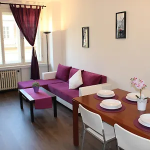 Go Native Apartament Praga